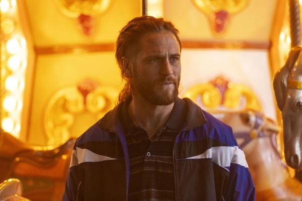 Bild 1 von 4: Pete (George Mason)