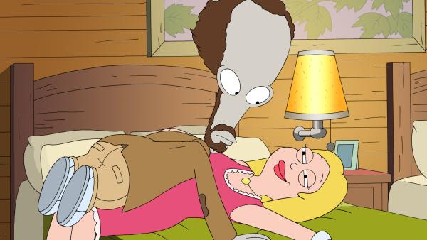 Bild 1 von 8: Roger (l.); Francine Smith (r.)
