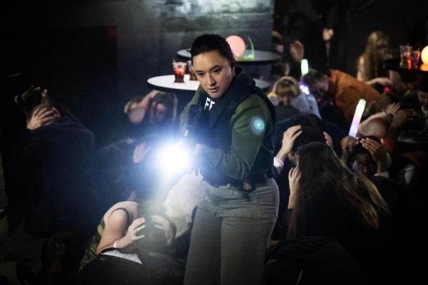 Bild 1 von 6: Hana Gibson (Keisha Castle-Hughes)