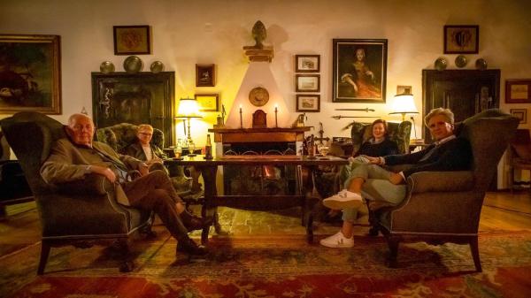Bild 1 von 9: Im Bild: Harald Seyrl, Regina Seyrl, Marie-Elisabeth Seyrl, Johann-Philipp Spiegelfeld.