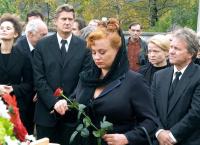 Vier Frauen und ein Todesfall