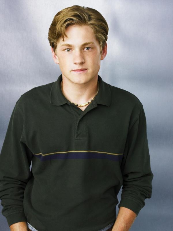 Bild 1 von 27: (2. Staffel) - Wird sein Leben je in geregelten Bahnen verlaufen?: Zach Young (Cody Kasch) ...