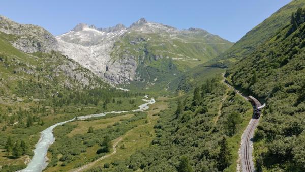Bild 1 von 8: Furka-Bergstrecke.