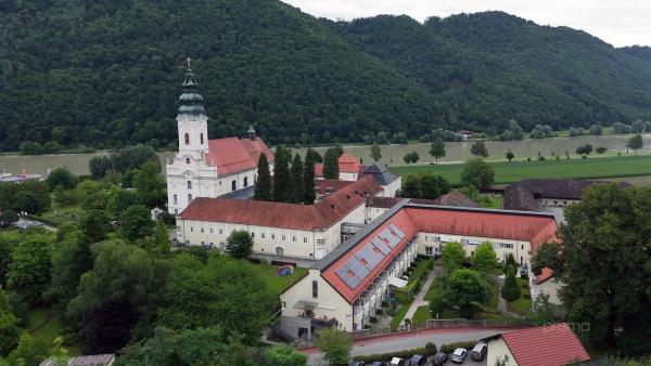 Bild 1 von 4: Im Bild: Stift Engelszell. Die Zukunft des Stiftes Engelszell in Oberösterreich konnte weitgehend geklärt werden, nachdem eine Schließung des Trappisten-Klosters im Raum stand.
