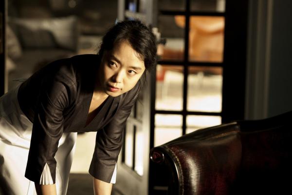 Bild 1 von 4: Eun-yi (Jeon Do-yeon)