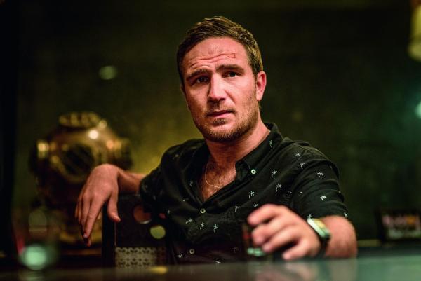 Bild 1 von 4: Ivo (Frederick Lau)