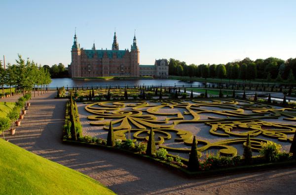 Bild 1 von 15: Dänemark ist eine der ältesten Monarchien der Welt mit 600 Schlössern und Herrenhäusern.