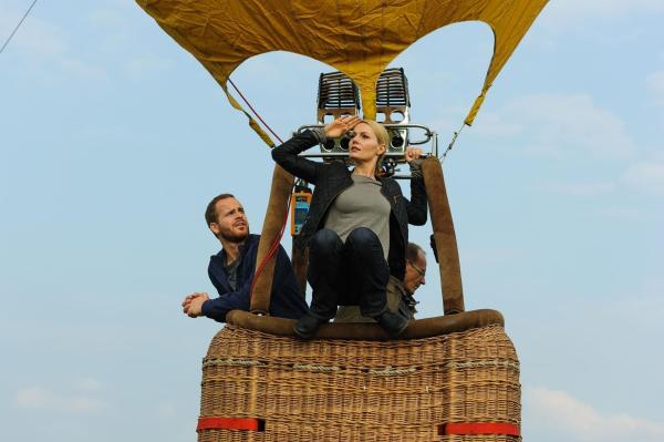 Bild 1 von 20: (2. Staffel) - In \