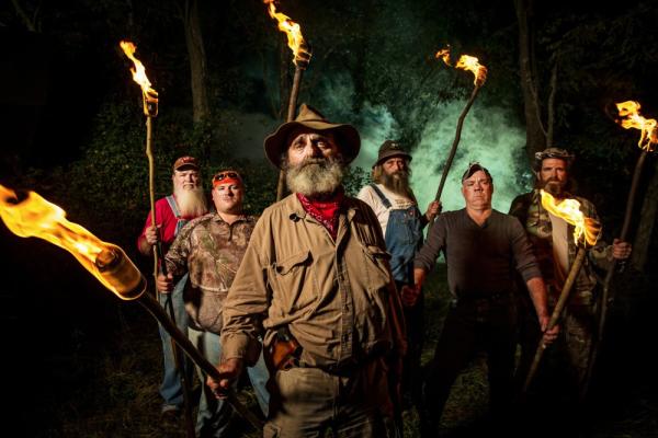 Bild 1 von 2: Buck, Wild Bill, Willie, Trapper, Jeff and Huckleberry.