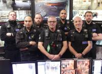 Gauner vs. Kaufhaus-Cops