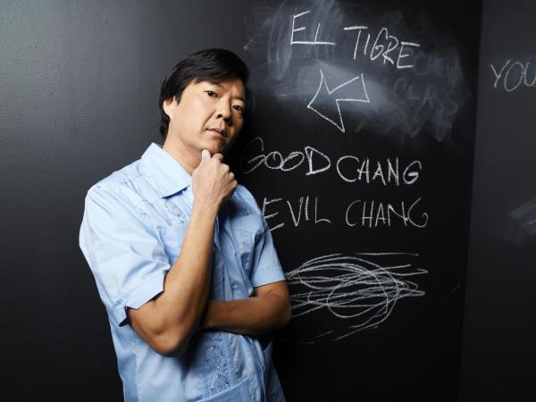 Bild 1 von 34: (2. Staffel) - Möchte Teil der Lerngruppe werden: Senor Chang (Ken Jeong) ...