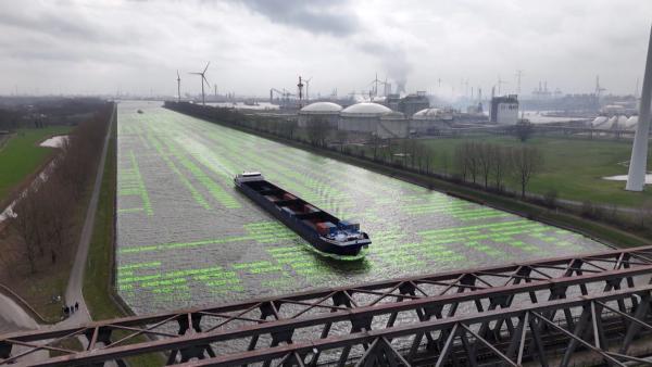 Bild 1 von 6: PFAS-Chemikalien sind extrem stabil und gelten daher als \