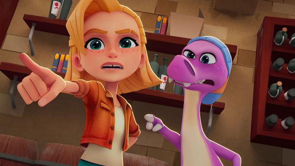 Bild 1 von 3: Sophie und Socke sind wütend auf Oma Clara.