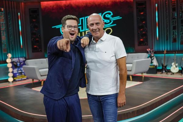 Bild 1 von 9: Chris Tall (l.); Mario Basler (r.)