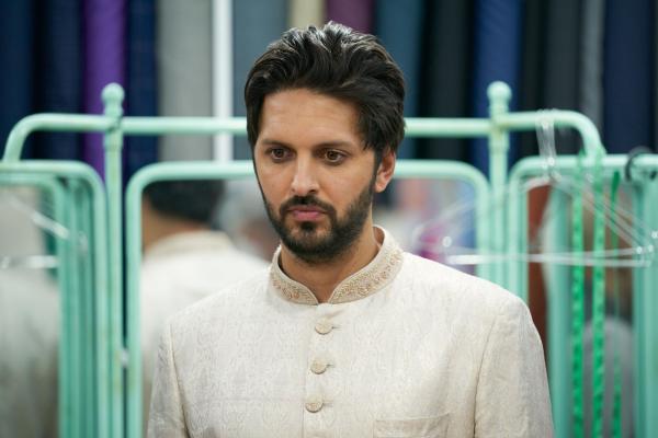 Bild 1 von 8: Kaz Khan (Shazad Latif)
