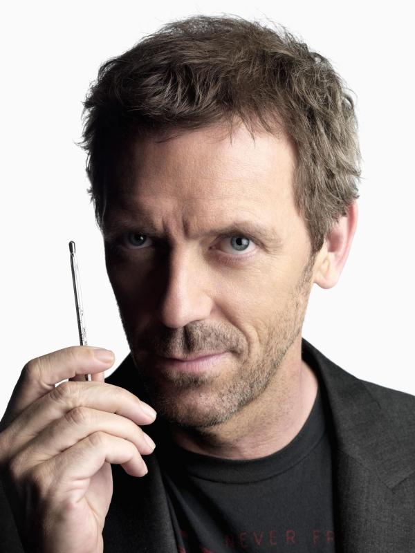 Bild 1 von 18: (4. Staffel) - Dr. Gregory House (Hugh Laurie) ist Spezialist auf den Gebieten der Nephrologie sowie der Infektionskrankheiten und außerdem Leiter der Abteilung für Diagnostische Medizin.