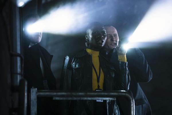 Bild 1 von 6: Precious Clark (Ann Akinjirin, M:)