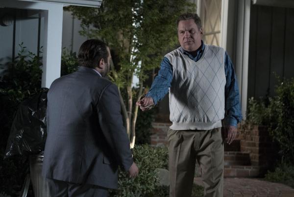 Bild 1 von 15: Marvin Goldberg (Dan Fogler, l.); Murray Goldberg (Jeff Garlin, r.)