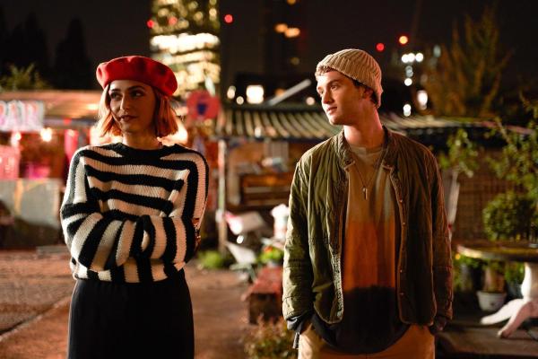 Bild 1 von 23: Im Bild: Sophie Simnett (Red), Raff Law (Oliver 'Twist').