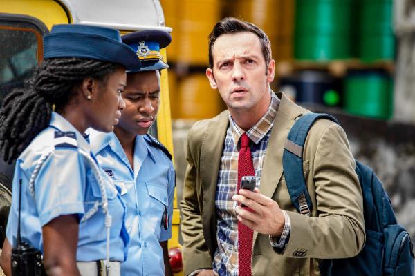 Bild 1 von 13: Im Bild (v.li.): Shantol Jackson (DS Naomi Thomas), Tahj Miles (Officer Marlon Pryce), Ralf Little (DI Neville Parker).