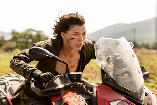 Bild 1 von 12: Alice (Milla Jovovich)