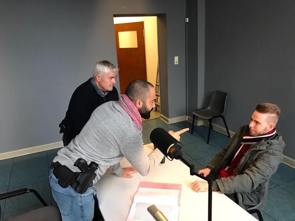 Bild 1 von 6: Die Ruhrpottwache: Ob spektakuläre Verfolgungsjagden, Explosionen, Helikoptereinsätze oder die schwierige Suche nach einem Beweisstück - die Ermittler der Hauptwache Duisburg Nord brauchen ihr ganzes Knowhow, um die Täter zu fassen ...