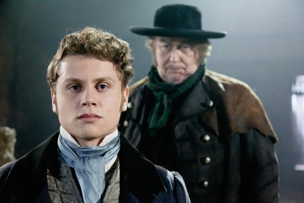 Bild 1 von 14: Rafael Gareisen als Peter Munk und Thomas Thieme als Holländer-Michel in \