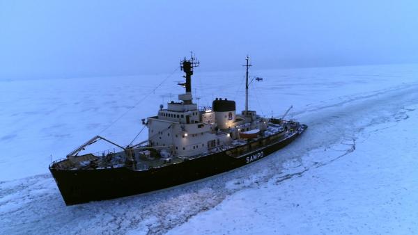 Bild 1 von 2: Der finnische Eisbrecher \