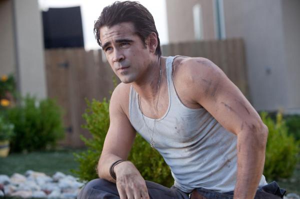 Bild 1 von 19: Charleys Glücksträhne findet sehr schnell ein Ende, als in das Nachbarhaus ein neuer Mieter einzieht: der scheinbar freundliche und hilfsbereite Jerry (Colin Farrell) ist in Wirklichkeit ein Vampir, der in seiner Nachbarschaft auf Beutejagd geht ...