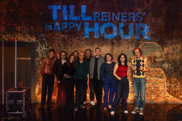 Bild 1 von 1: Gruppenbild zum Abschluss einer gelungenen Happy Hour