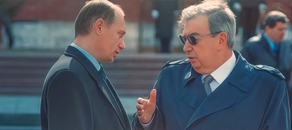 Bild 1 von 7: Jewgeni Primakow (r.) war Direktor des russischen Auslandsnachrichtendienstes sowie Außenminister und Ministerpräsident Russlands.