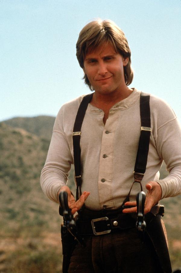 Bild 1 von 3: Als Anführer einer Gruppe von gewalttätigen Gesetzlosen macht sich der junge Gauner William H. Bonney (Emilio Estevez) im wilden Westen einen Namen. Er soll später als \