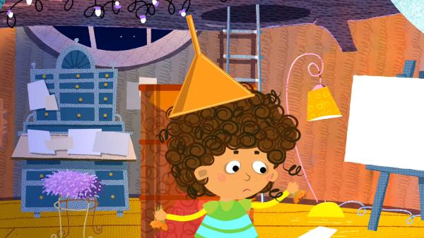 Bild 1 von 3: Mia versteht nicht, wer die Möhrchen angeknabbert hat!