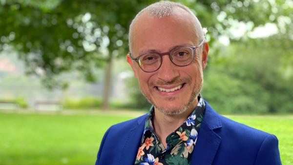 Bild 1 von 1: Dr. Johannes Hartl zu Gast bei Bibel TV Das Gespraech