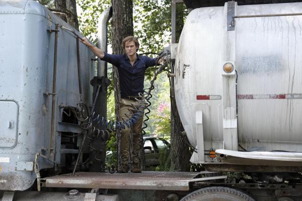 Bild 1 von 14: MacGyver (Lucas Till)