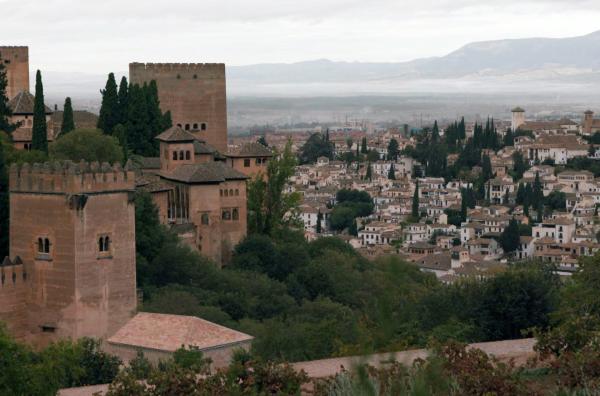 Bild 1 von 3: Anfang des 20. Jahrhunderts verbrachte der spanische Komponist Manuel de Falla die besten zwanzig Jahre seines Lebens in Andalusien. In Granada fühlt er sich wie im Zentrum der Welt.