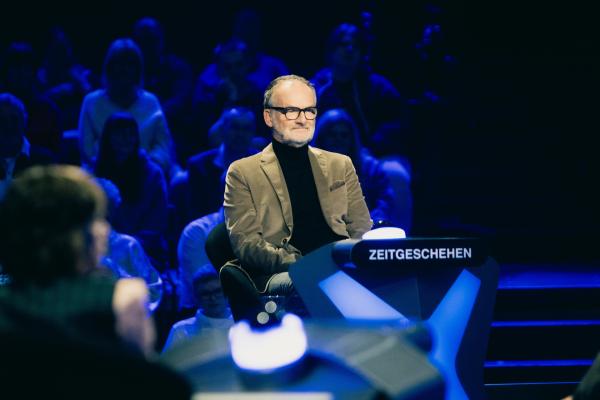 Bild 1 von 7: Frank Plasberg