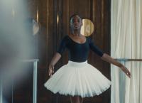 L Opéra - Dancing in Paris