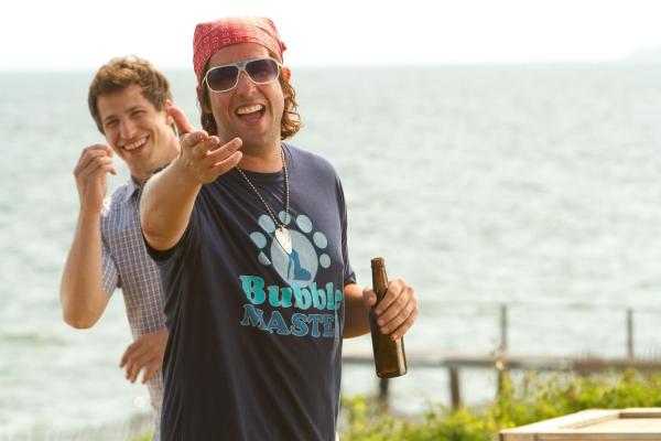 Bild 1 von 4: Todd (Andy Samberg, l.); Donny (Adam Sandler, r.)