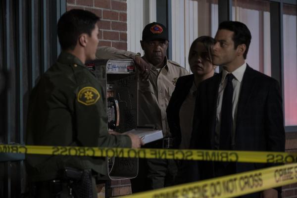 Bild 1 von 19: Im Bild: Denzel Washington (Joe 'Deke' Deacon), Rami Malek (Jim Baxter).