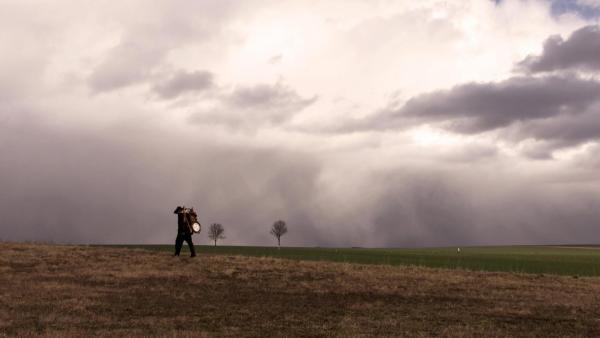 Bild 1 von 16: Im Bild: Holzuhren Kraxngeher.