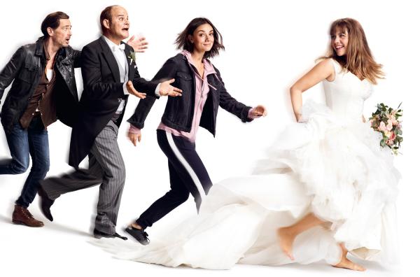 Bild 1 von 6: Trickfilmproduzentin Lolle (Felicitas Woll, re.), Dana (Janina Uhse), Hart (Matthias Klimsa) und Sven (Jan Sosniok, li.).