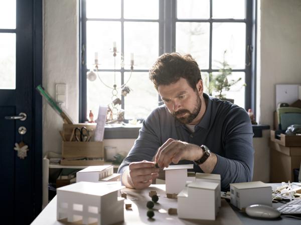 Bild 1 von 9: Lasses Vater Mikkel (Martin Bo Lindsten).