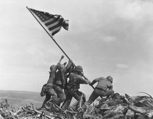 Bild 1 von 4: Die Schlacht von Iwo Jima ist einer der blutigsten Kämpfe im Pazifik während des Zweiten Weltkriegs.