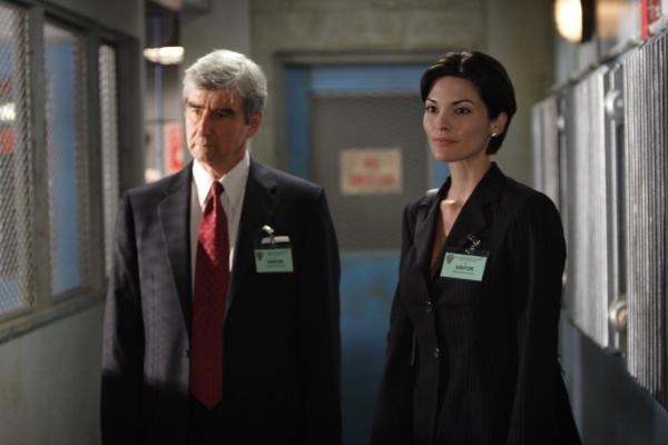Bild 1 von 9: (l-r) Sam Waterston as Asst. D.A. Jack McCoy, Alana De La Garza as Connie Rubriosa -- NBC
