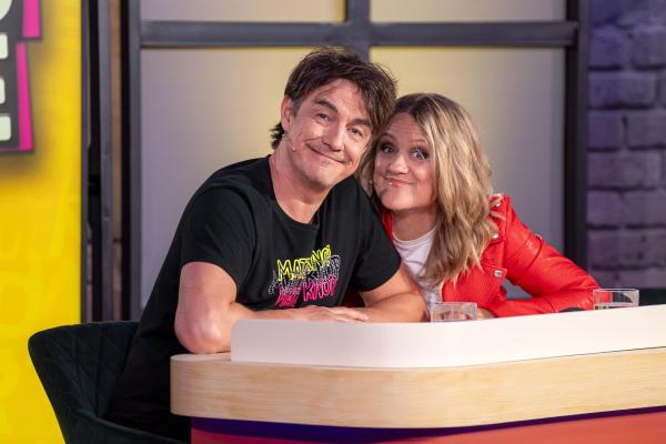 Bild 1 von 9: Matze Knop (l.); Lisa Feller (r.)