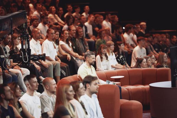 Bild 1 von 21: Klaas Heufer-Umlauf