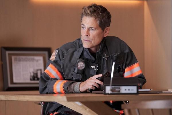 Bild 1 von 11: Owen Strand (Rob Lowe)