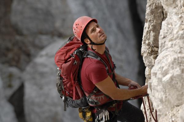 Bild 1 von 12: Eigentlich hat Tom (Stephan Luca) keine Kraft mehr.