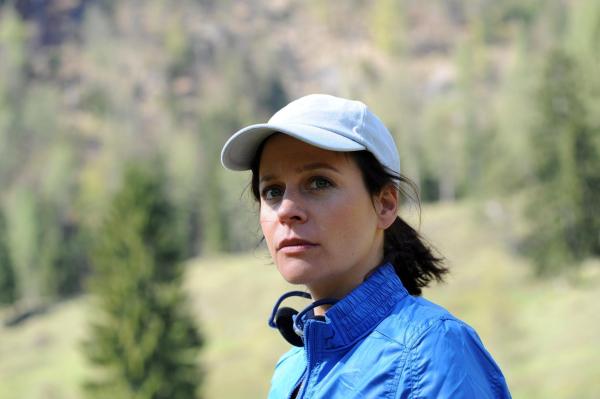 Bild 1 von 14: Im Bild: Jule Ronstedt (Antonia Faller).